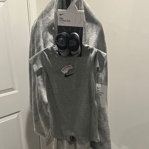 Nike Gray Infant Outfit Set